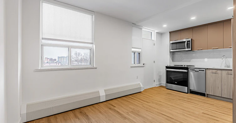 N0106-135 Tyndall Avenue, Toronto, ON, M6K 2G3 - 3