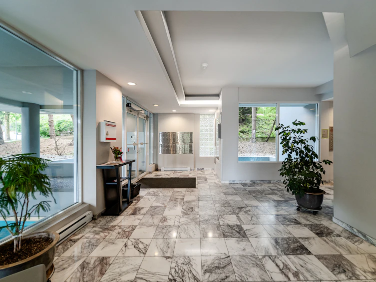 203-408 Lonsdale Avenue, North Vancouver, BC, V7M 2G5 - 4