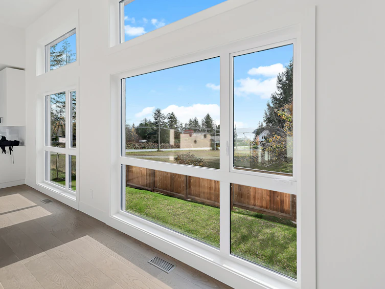 5410 Stellar Way, Sechelt, BC, V7Z 0M3 - 5