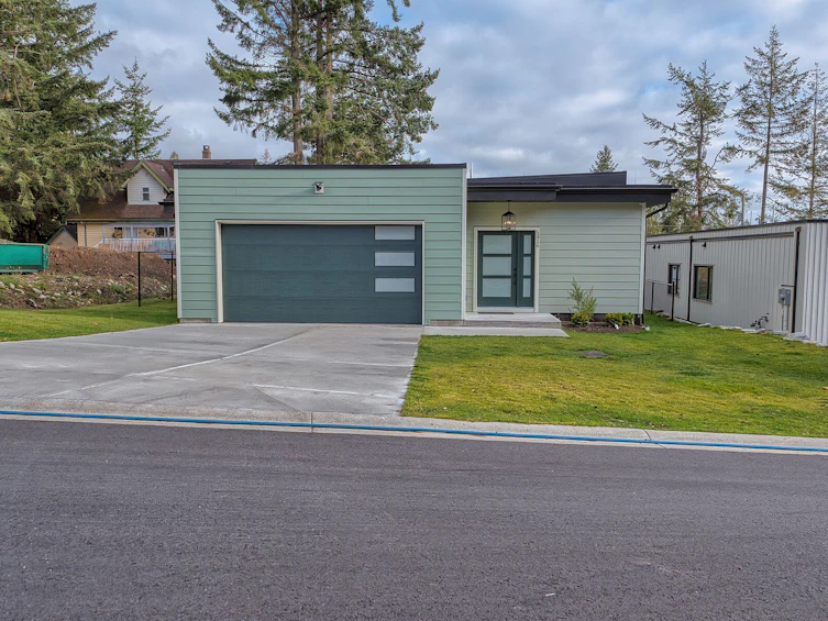 5416 Stellar Way, Sechelt, BC, V7Z 0M1 - 2