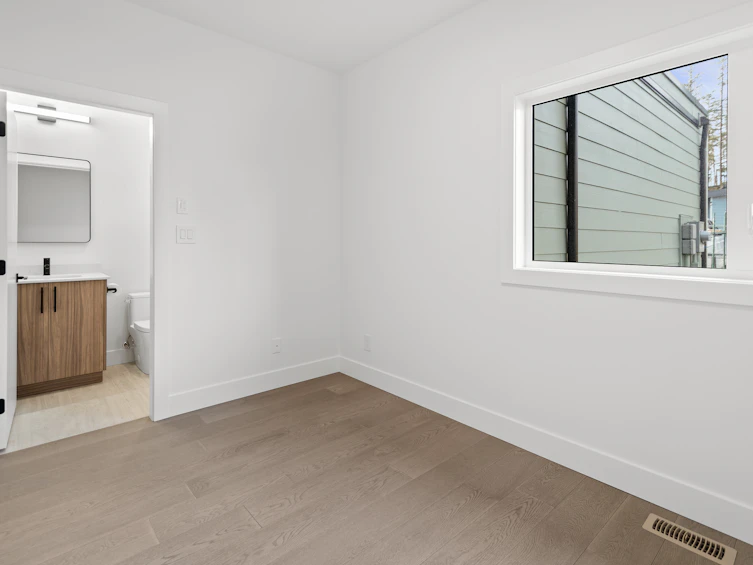 5416 Stellar Way, Sechelt, BC, V7Z 0M1 - 17