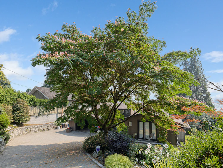 1240 Nepal Crescent, West Vancouver, BC, V7T 2H3 - 8