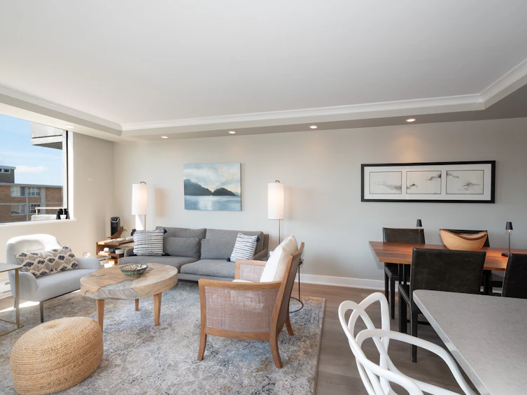 701-1341 Clyde Avenue, West Vancouver, BC, V7T 1E8 - 11