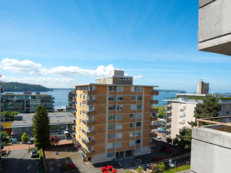 701-1341 Clyde Avenue, West Vancouver, BC, V7T 1E8 - 16