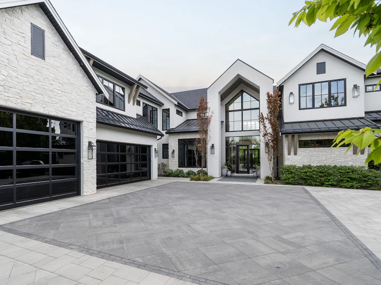 503 Metcalfe Avenue, Kelowna, BC, V1W 5K8 - 2