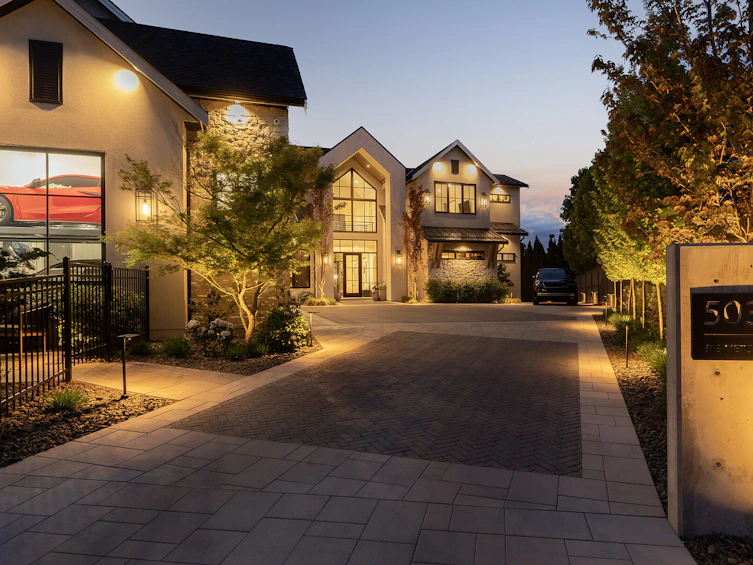 503 Metcalfe Avenue, Kelowna, BC, V1W 5K8 - 3