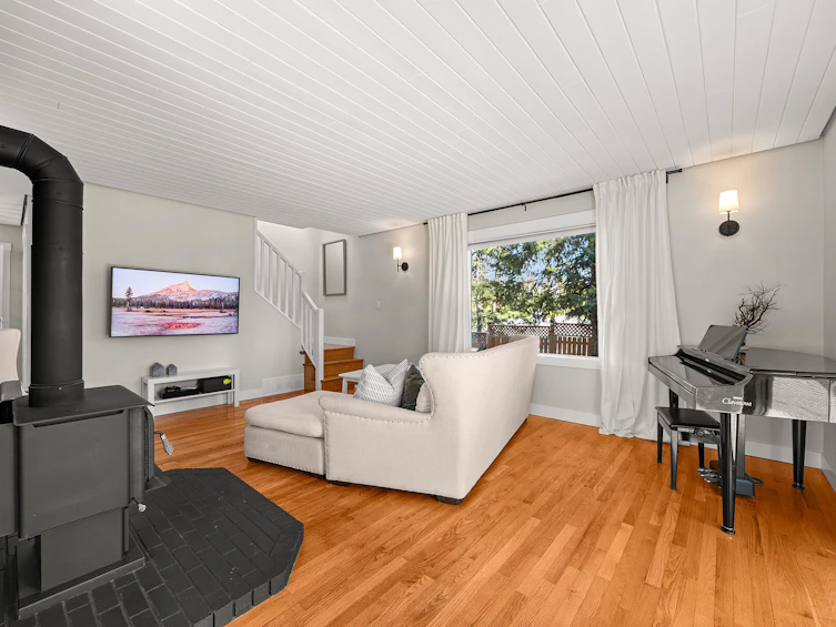 Units 1 & 2-1018 West Kelowna Road, West Kelowna, BC, V1Z 3B7 - 14