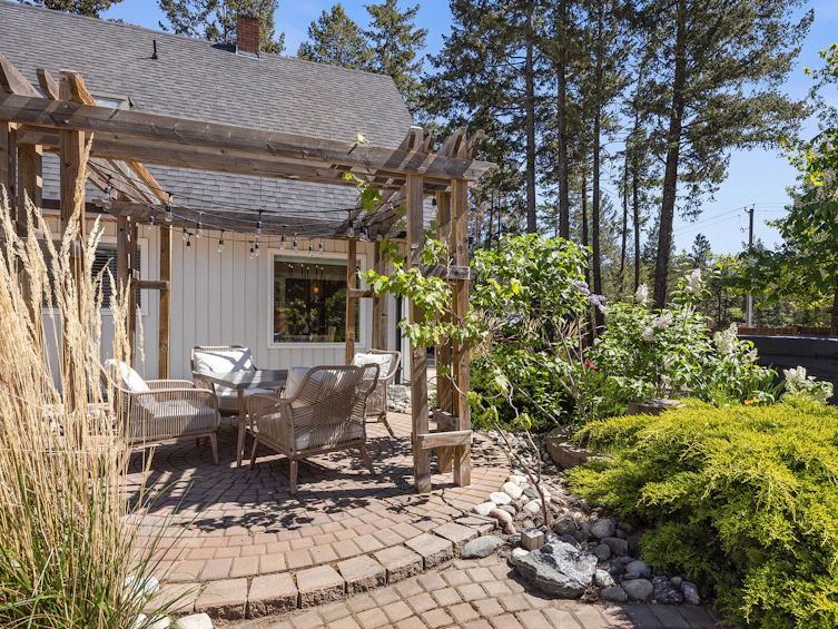 Units 1 & 2-1018 West Kelowna Road, West Kelowna, BC, V1Z 3B7 - 46