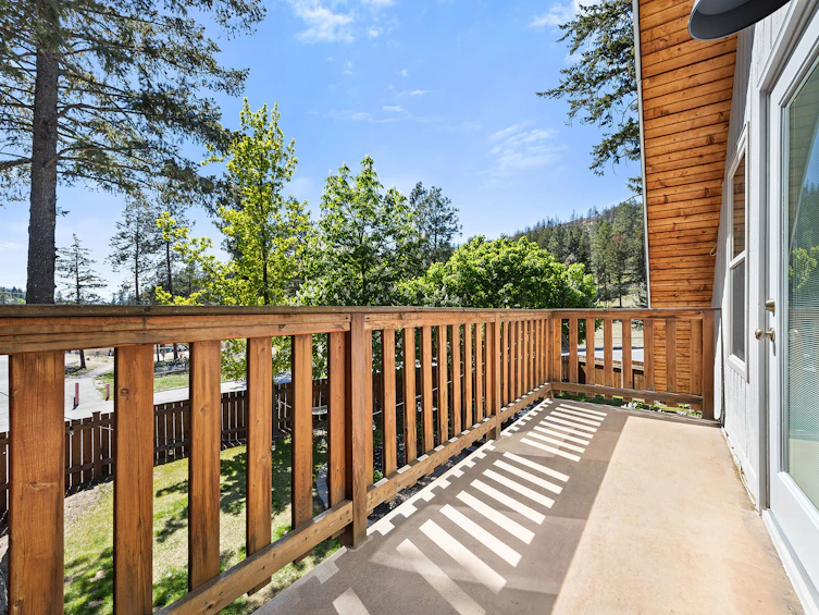 Units 1 & 2-1018 West Kelowna Road, West Kelowna, BC, V1Z 3B7 - 25