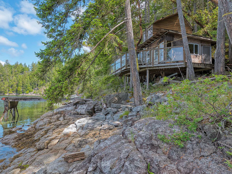 6761 Sandy Hook Trail, Sechelt, BC, V7Z 0C9 - 2