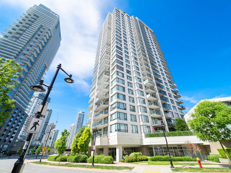 705 - 570 Emerson Street, Coquitlam BC