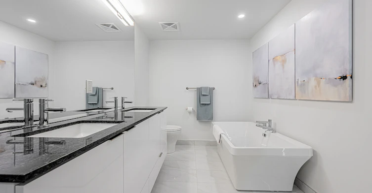 3403-15 Queens Quay E, Toronto, ON, M5E 0A5 - 17