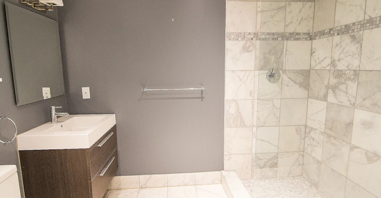 Main-900 Manning Avenue, Toronto, ON, M6G 2X4 - 16