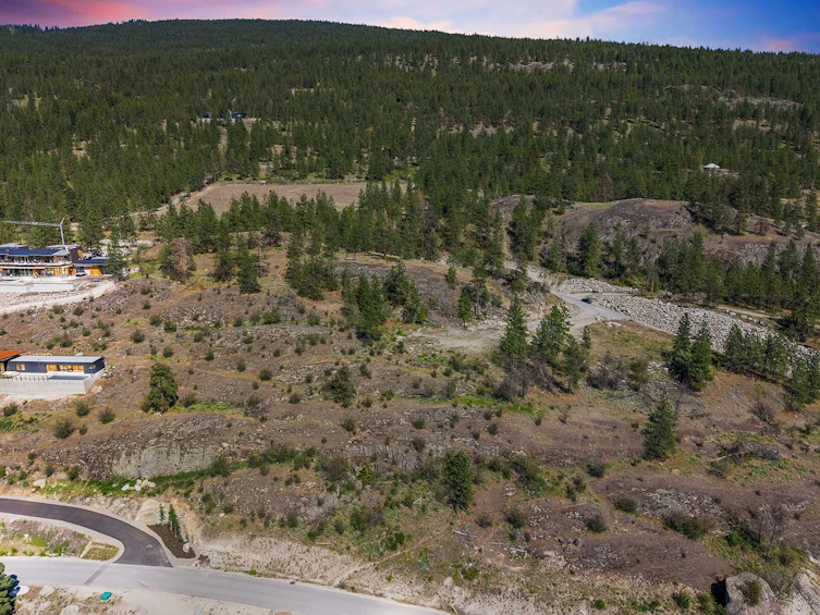 4650 North Naramata Road, Naramata, BC, V0H 1N1 - 11