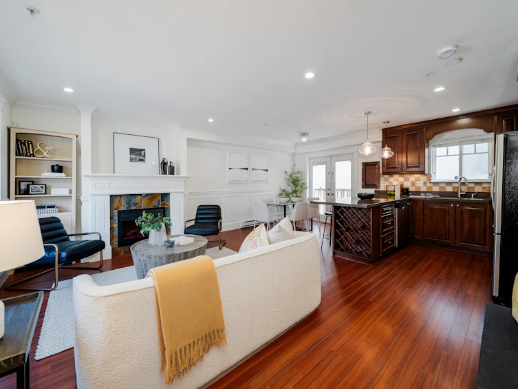 2412 St. Catherines Street, Vancouver, BC, V5T 3X9 - 9
