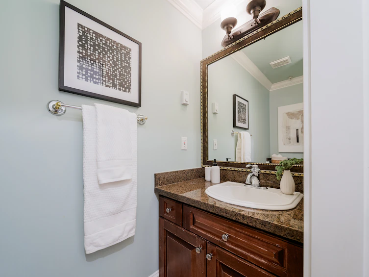 2412 St. Catherines Street, Vancouver, BC, V5T 3X9 - 19