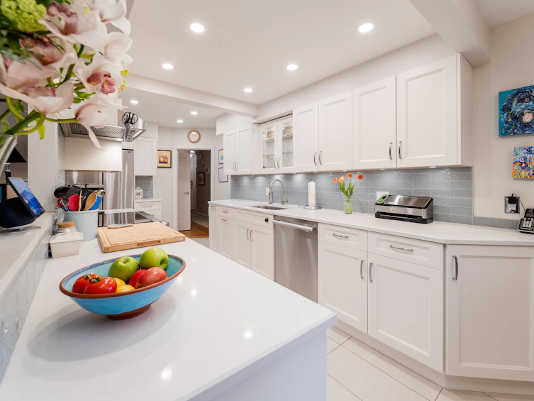 1030 Mathers Avenue, West Vancouver, BC, V7T 2G2 - 8