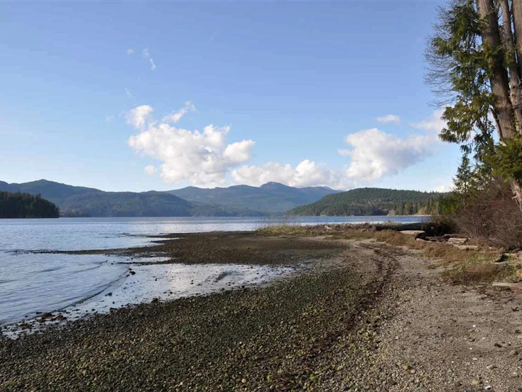6129 Sechelt Inlet Road, Sechelt, BC, V7Z 0L3 - 37