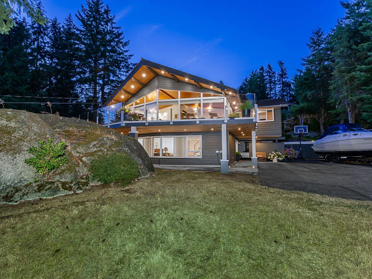 4375 Woodcrest Road, West Vancouver, BC, V7S 2V9 - 7