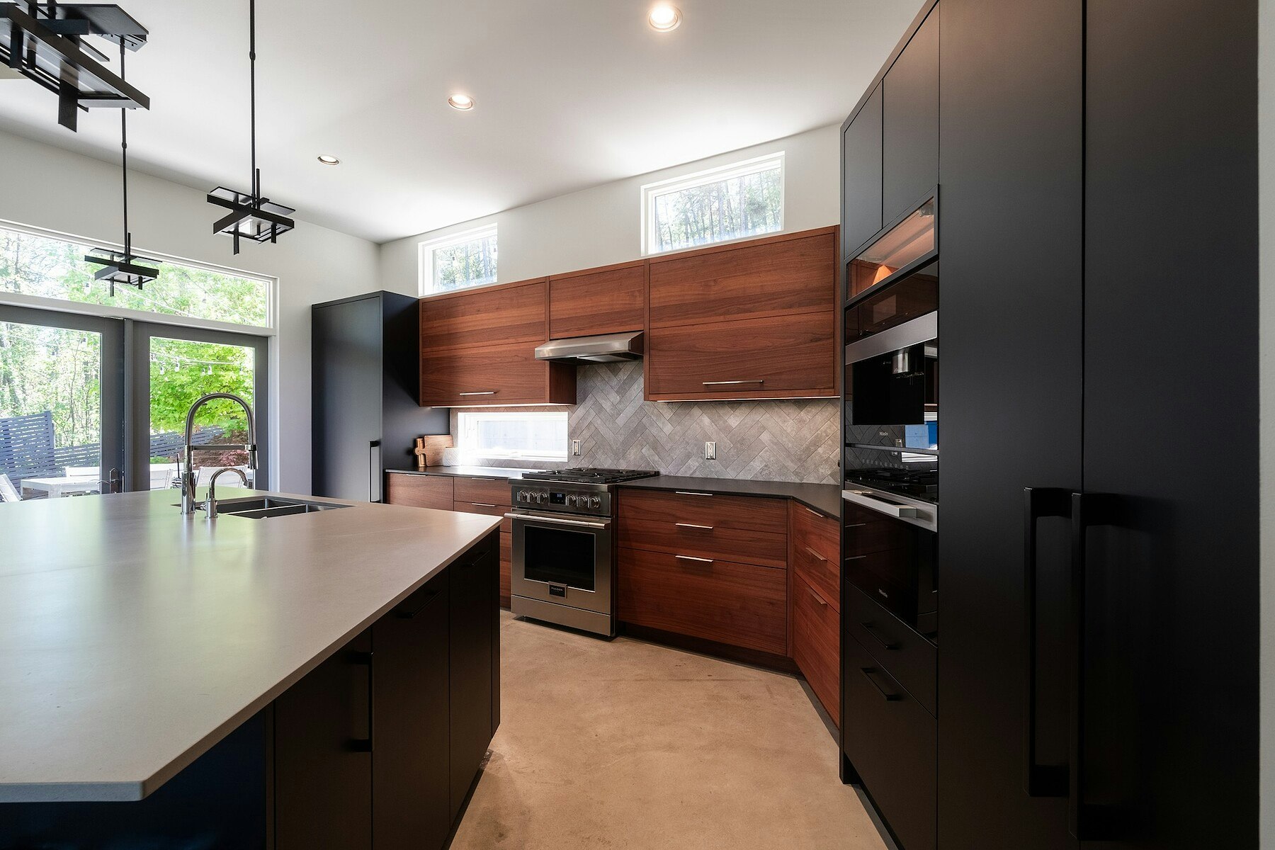 324 Clifton Road, Kelowna, BC, V1V 1A5 - 12