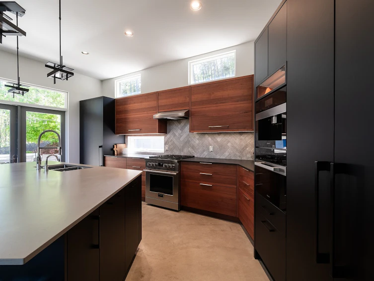 324 Clifton Road, Kelowna, BC, V1V 1A5 - 12