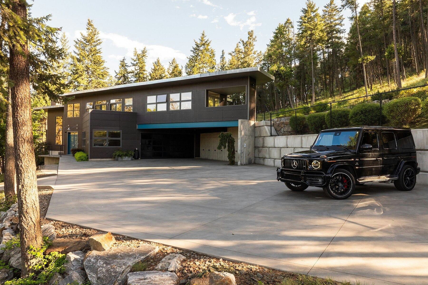 324 Clifton Road, Kelowna, BC, V1V 1A5
