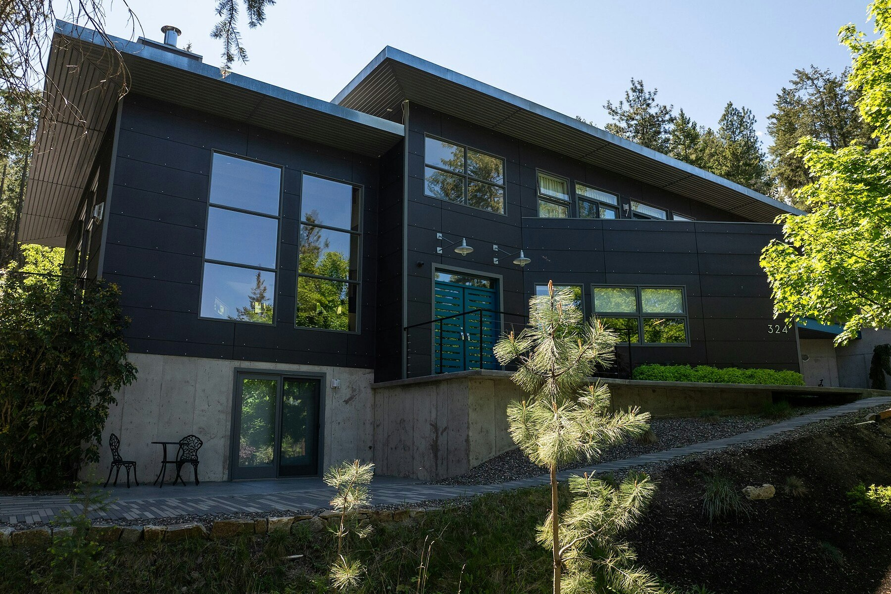 324 Clifton Road - 4