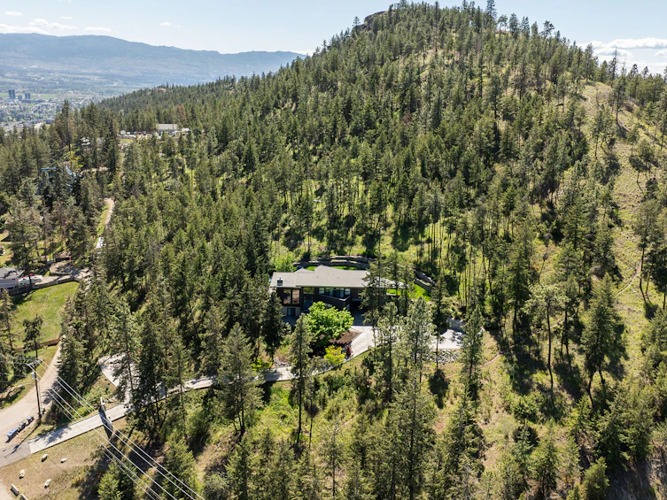 324 Clifton Road, Kelowna, BC, V1V 1A5 - 10