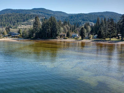 6279-6283 Sechelt Inlet Road - 5