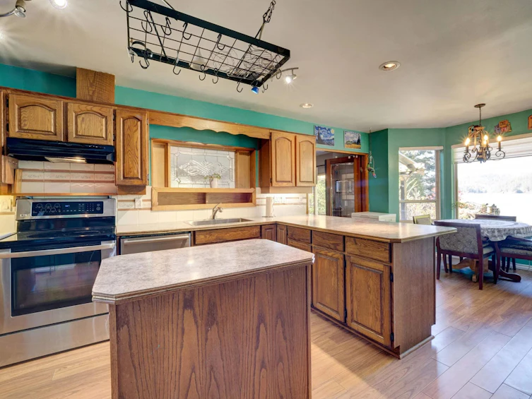 6279-6283 Sechelt Inlet Road, Sechelt, BC, V7Z 0L3 - 13
