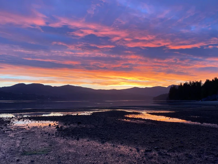 6279-6283 Sechelt Inlet Road, Sechelt, BC, V7Z 0L3 - 2