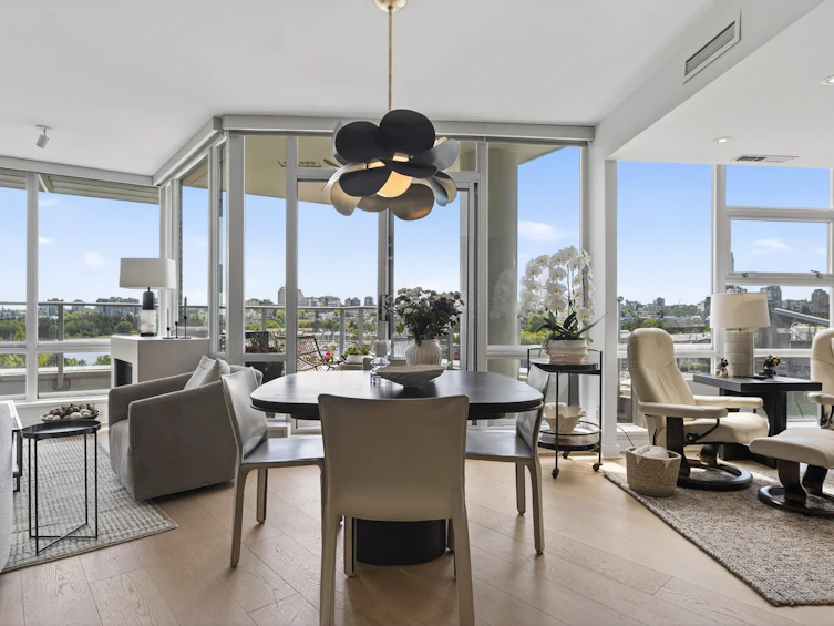 801-633 Kinghorne Mews, Vancouver, BC, V6Z 3H3 - 3