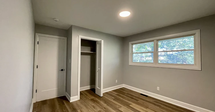 Main Level-39 Silvercreek Pkwy N, Guelph, ON, N1H 3T1 - 3