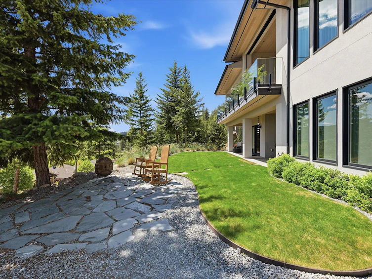 818 Brassey Place, Vernon, BC, V1H 2H7 - 81