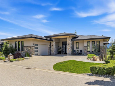 818 Brassey Place - 2