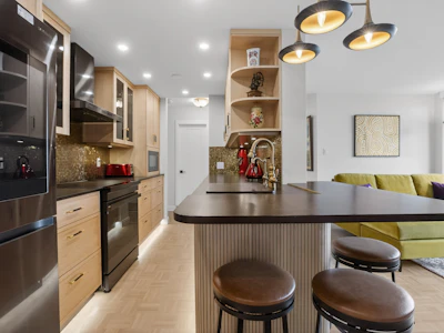 407-1330 Harwood Street - 5