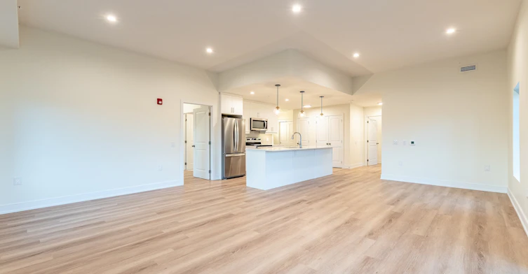 411-121 Mary Street, Clearview, ON, L0M 1G0 - 6
