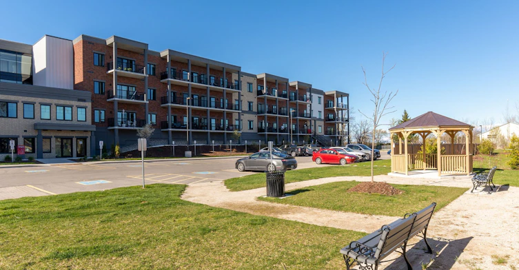 411-121 Mary Street, Clearview, ON, L0M 1G0 - 32