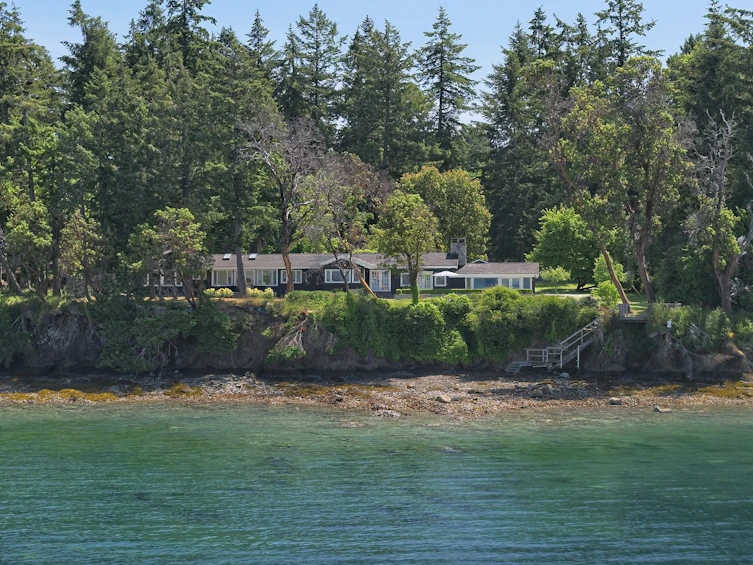123 Swan Point Road, Salt Spring Island, BC, V8K 2X5