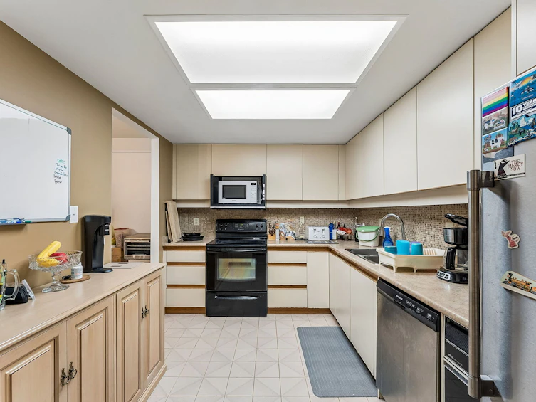 404-1470 Pennyfarthing Drive, Vancouver, BC, V6J 4Y2 - 17