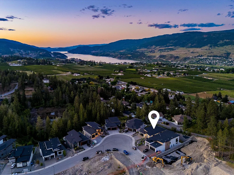 10285 Beacon Hill Drive, Lake Country, BC, V4V 0A9 - 63