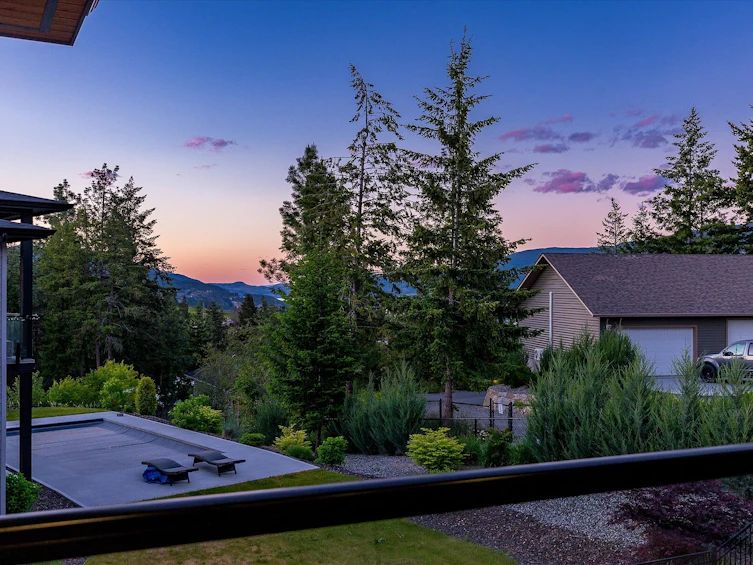 10285 Beacon Hill Drive, Lake Country, BC, V4V 0A9 - 56