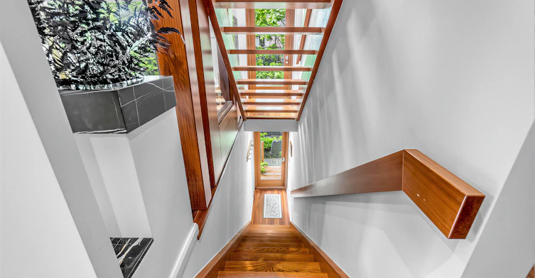 32 Regal Road, Toronto, ON, M6H 2J7 - 5