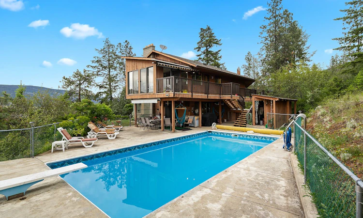12610 Oyama Road