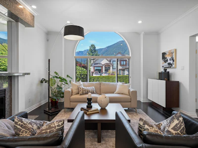 917 Wavertree Road - 5