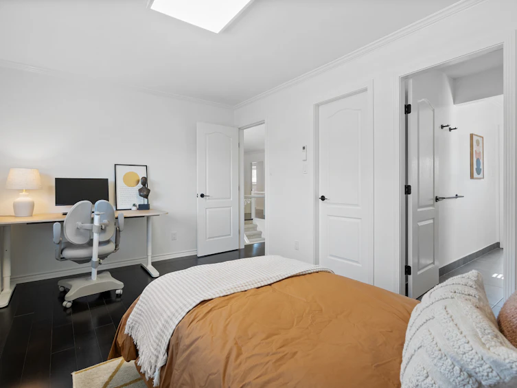 917 Wavertree Road, North Vancouver, BC, V7R 1S4 - 39