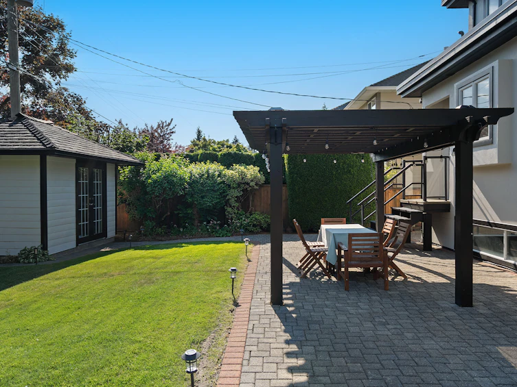 917 Wavertree Road, North Vancouver, BC, V7R 1S4 - 42