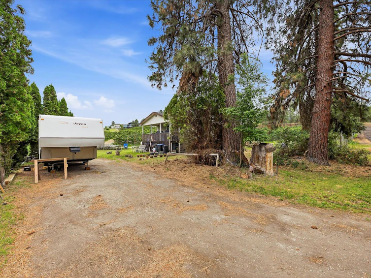 4235 Todd Road, Kelowna, BC, V1W 4B8 - 41