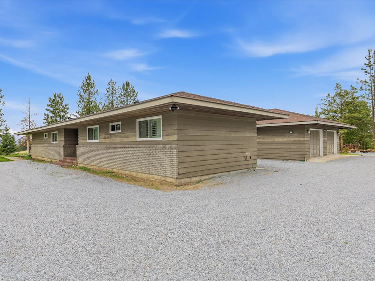 4235 Todd Road, Kelowna, BC, V1W 4B8 - 23