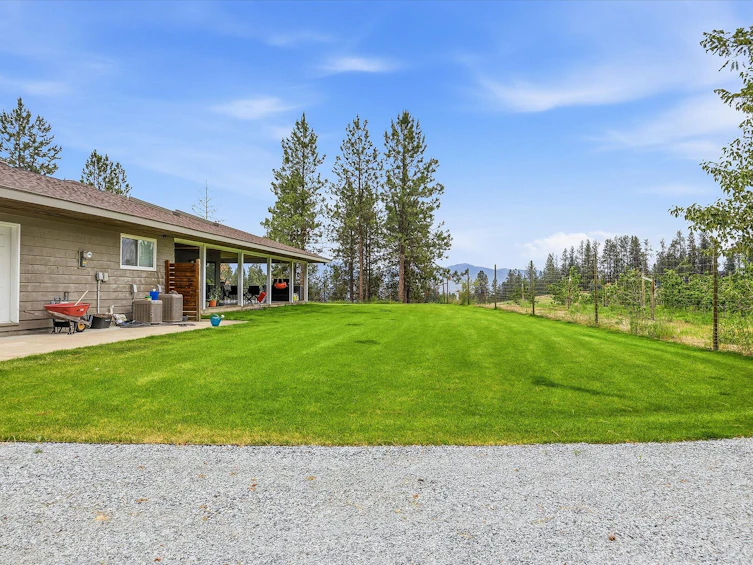 4235 Todd Road, Kelowna, BC, V1W 4B8 - 28